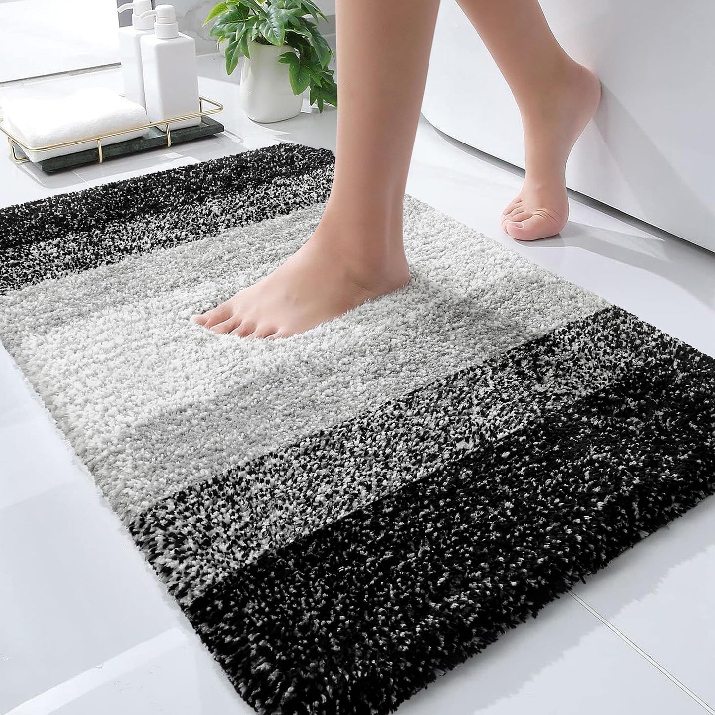 OLANLY Bathroom Rugs Mat 30x20, Extra Soft Absorbent Microfiber Bath Rugs, Rubber Backing, Quick Dry, Machine Washable Bath Mats for Bathroom Floor, Tub, Shower and Home Decor Accessories, Black