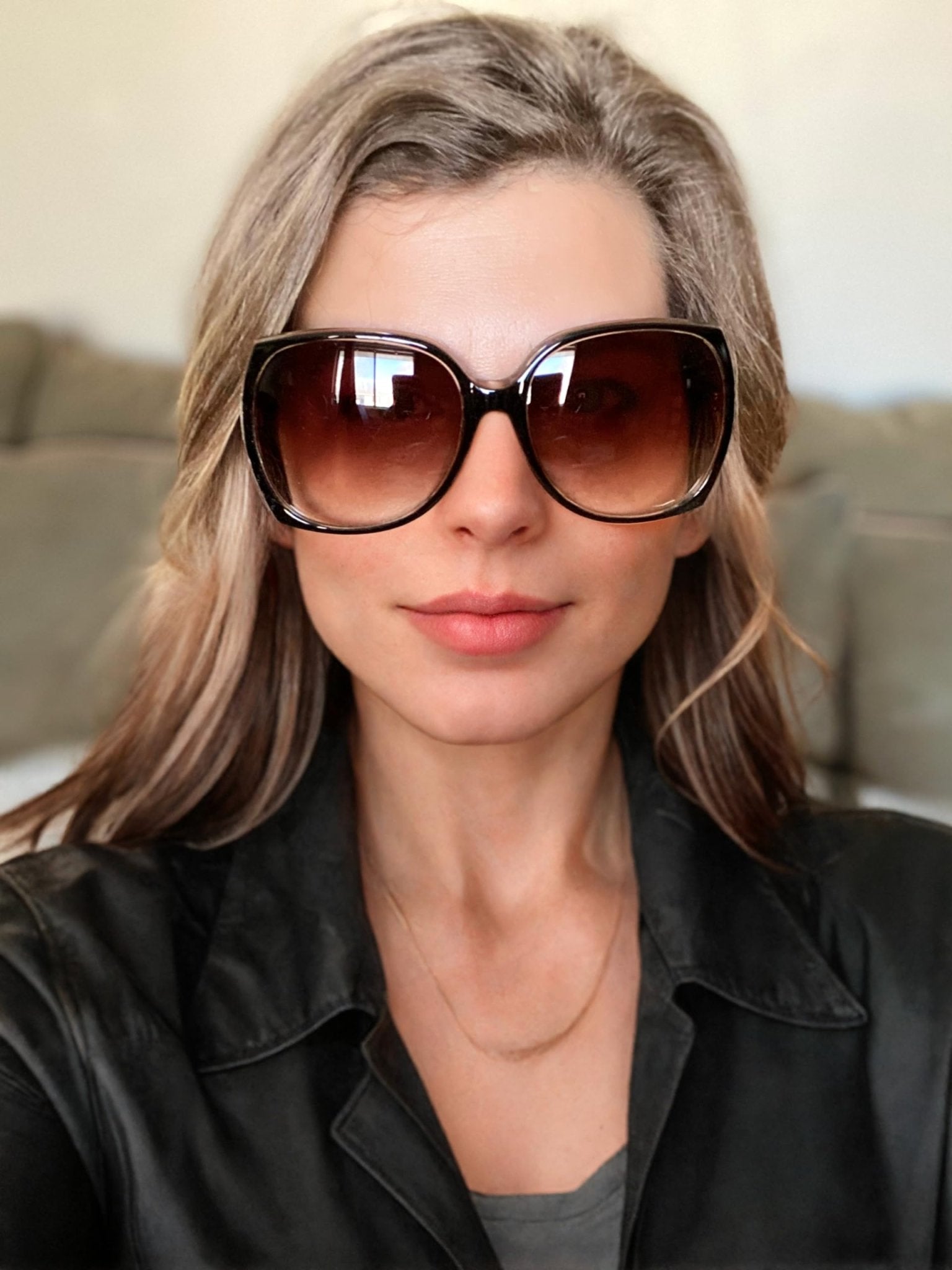 The Fresh Women's Square Jackie O Hybrid Butterfly Fashion Sunglasses - Exquisite Packaging (727704 - Crystal brown/Black paint, Gradient Brown) - The One Stop Deals